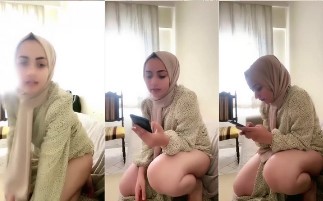 Bokep Jilbab Rahmah Live Show Menantang